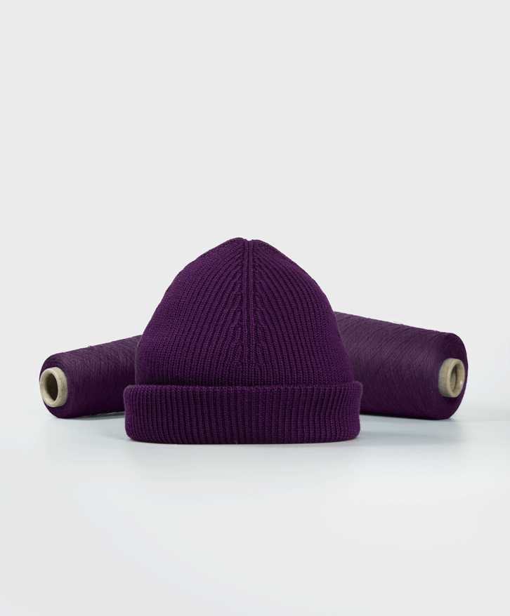 Bonnet en laine mérinos aubergine -