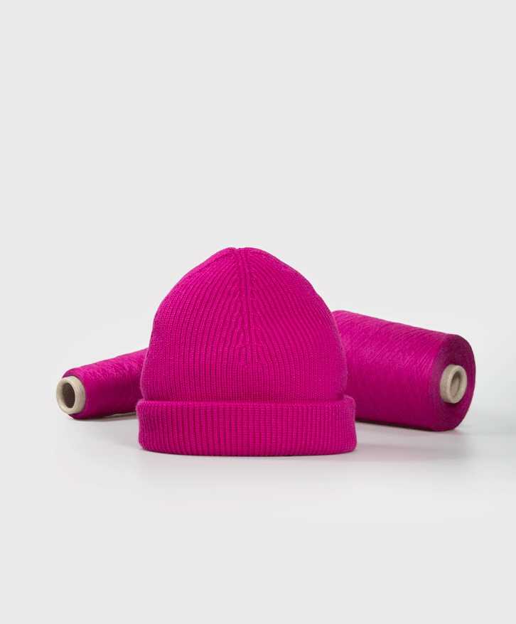 Bonnet en laine mérinos fuchsia -