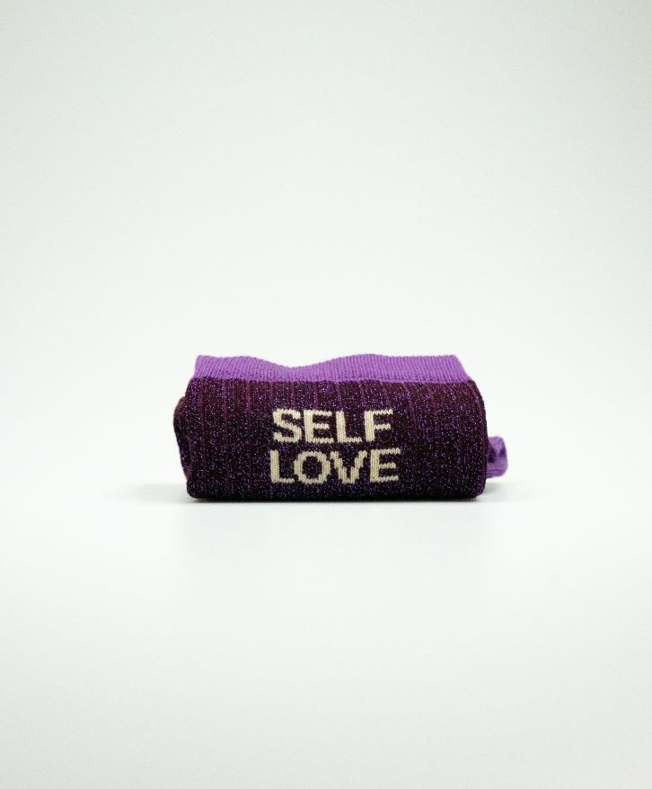 Chaussettes côtelées paillettes "Self love" -