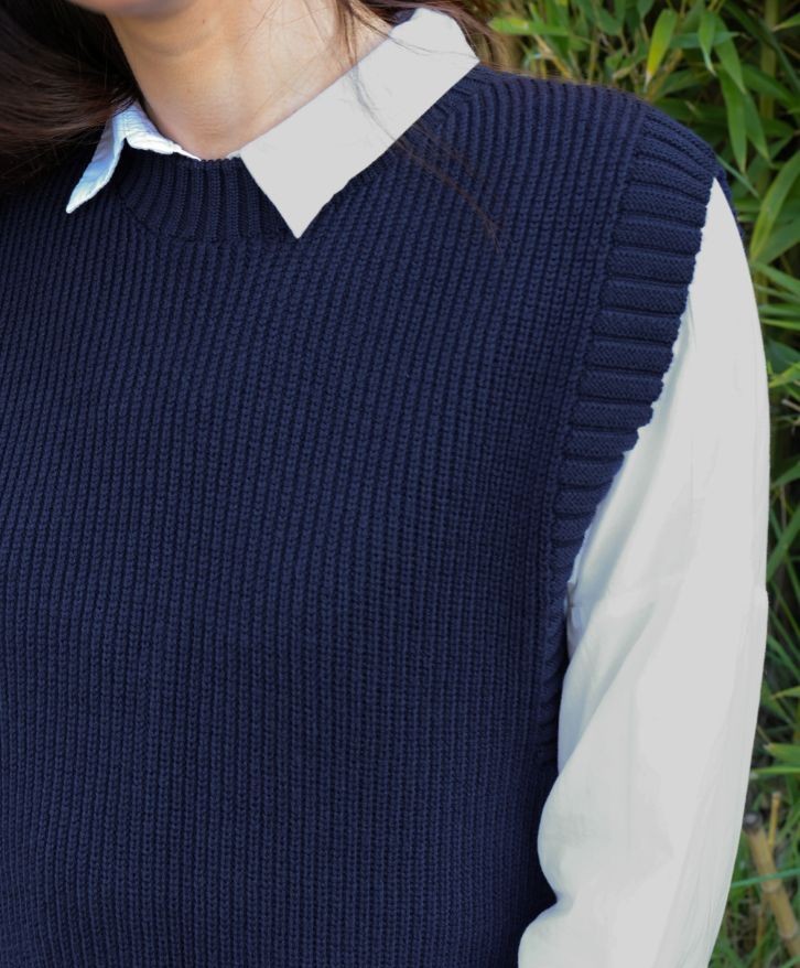 Pull sans manches bleu marine