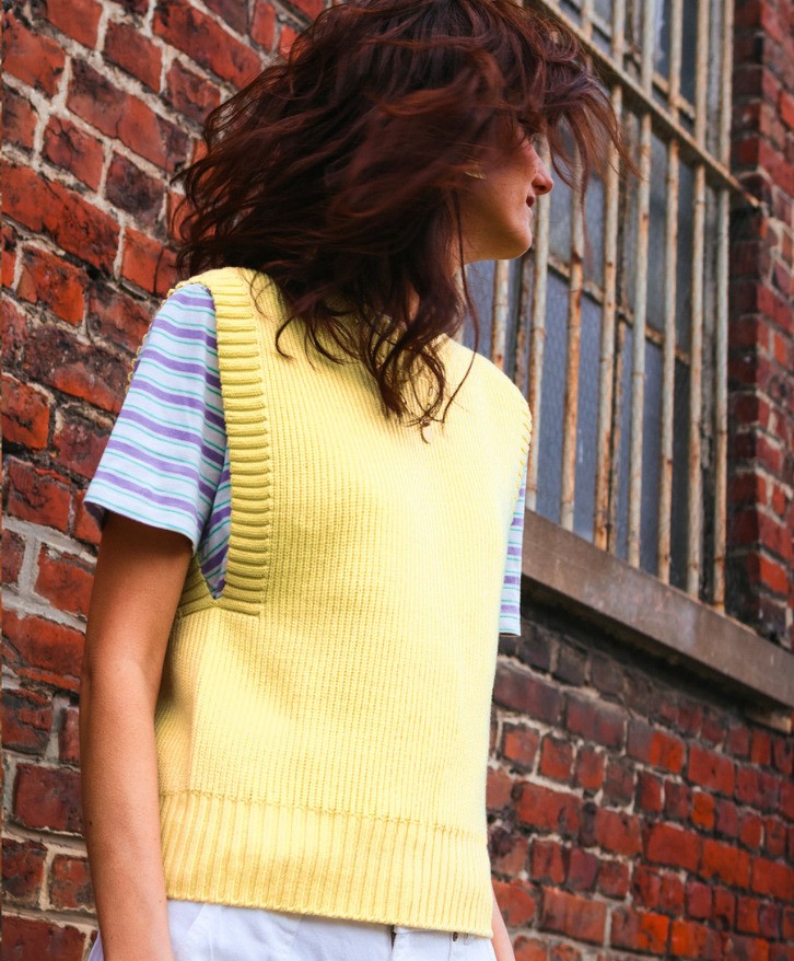 Pull sans manches jaune pâle
