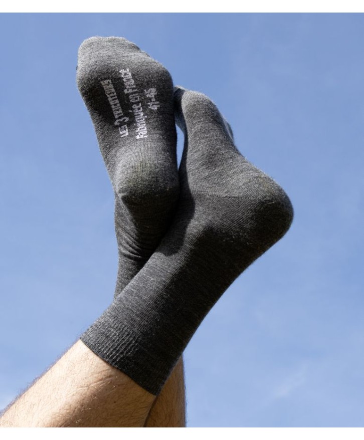 Chaussettes fines en laine mérinos française - Gris -