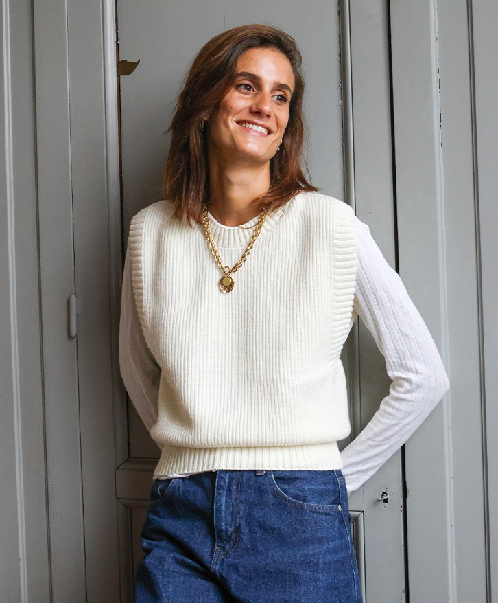 Pull sans manches écru
