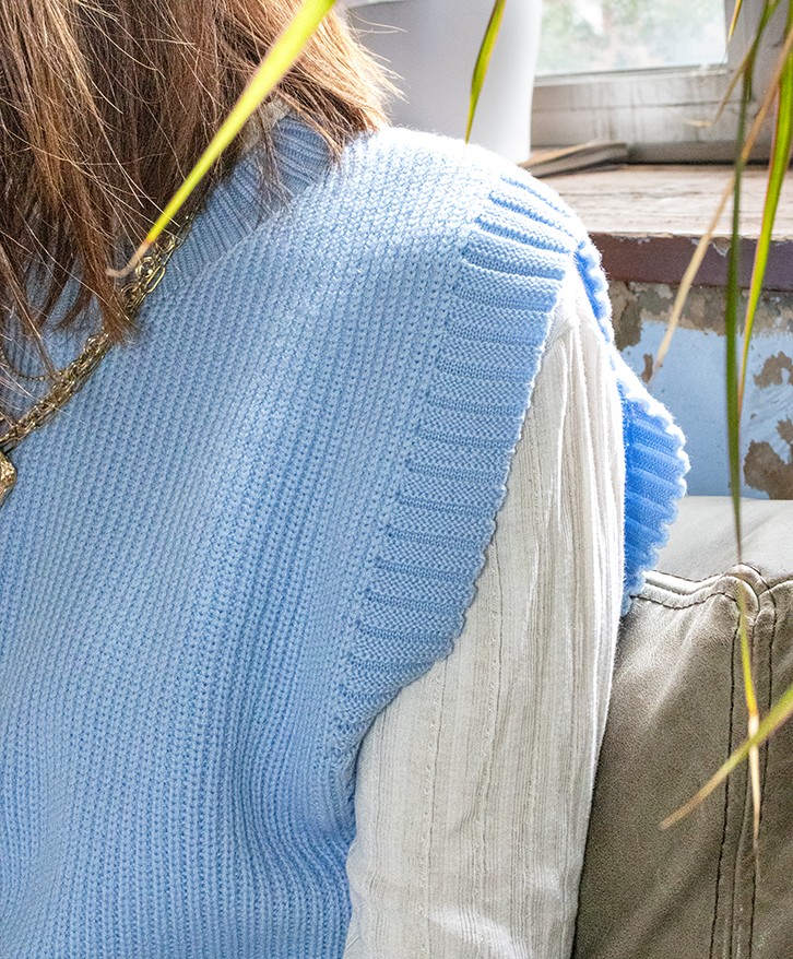 Pull sans manches bleu ciel