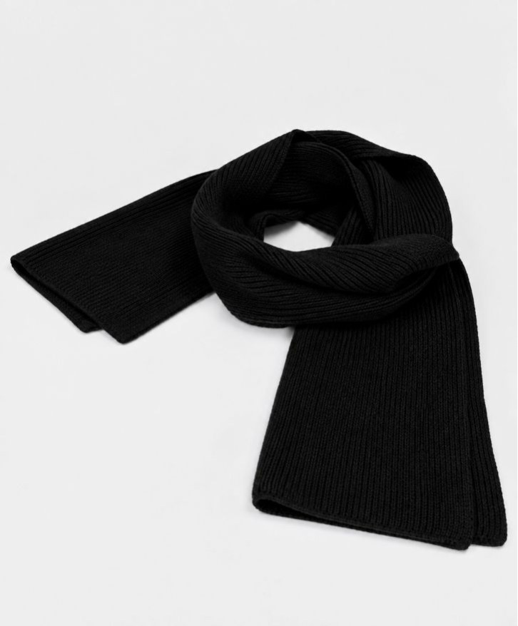 Echarpe noire en laine mérinos